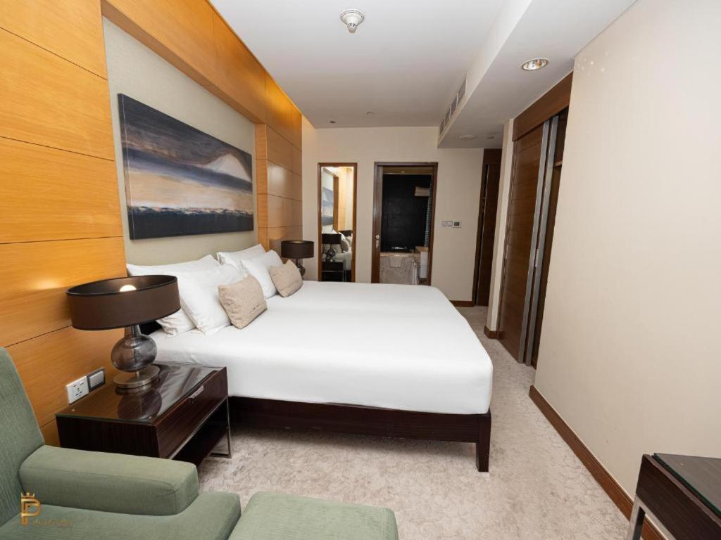 Appartement The Mall Residences *